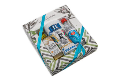 Κουτί Ελαιόλαδο 60ml & Μικρή Πετσέτα & Ούζο 50ml